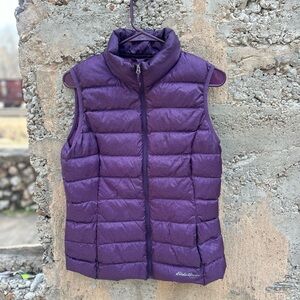 Eddie Bauer Women’s Eggplant EB650 Down Fill Puffer Vest SZ Small Outdoors